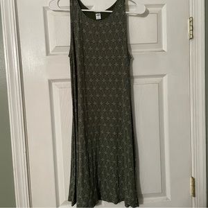 Old Navy sleeveless swing mini dress, size M.